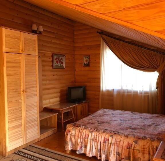 اتاق استاندارد, Karpatska Mria