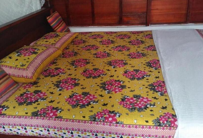 Хижина, Canoe Beach Resort Tangalle