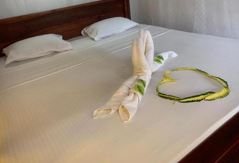 Номер Economy, Canoe Beach Resort Tangalle