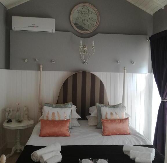 패밀리 룸, Villa St. Michael