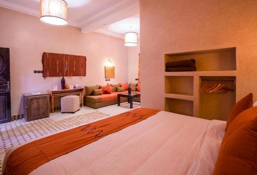 Полулюкс, Riad Azawad