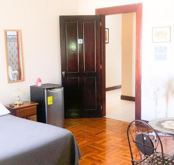 발코니가 있는 4인용 스탠다드 룸, Ester`s Place