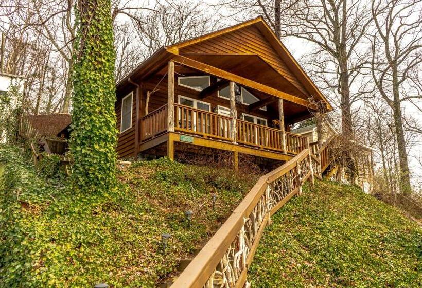 スイート（家族用）, The Chimney Rock Inn & Cottages