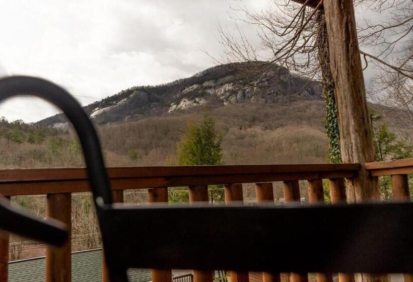 スイート（家族用）, The Chimney Rock Inn & Cottages