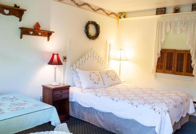 マウンテンビュースタンダードルーム, The Chimney Rock Inn & Cottages