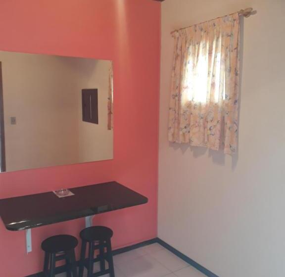 经济房, Motel Casa Branca