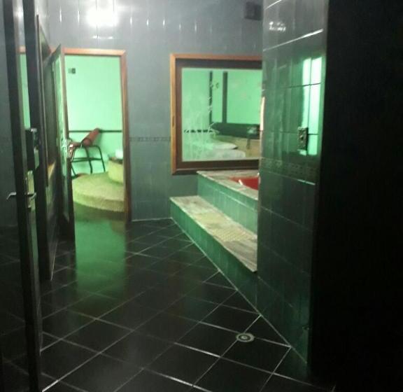 标准间带漩涡浴缸, Motel Casa Branca