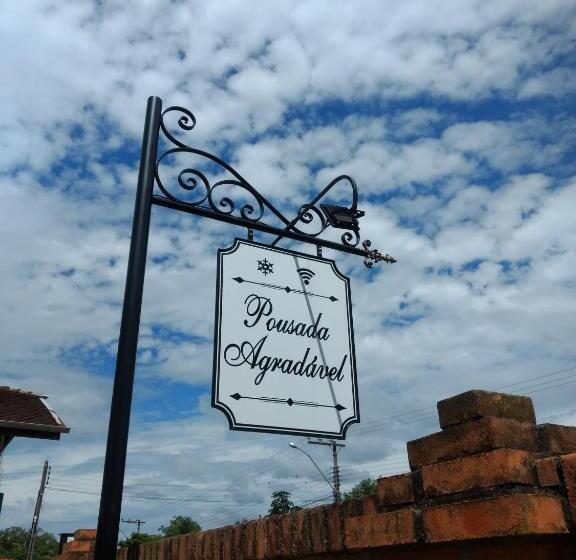 جناح جونيور عائلى, Pousada Agradável Pomerode