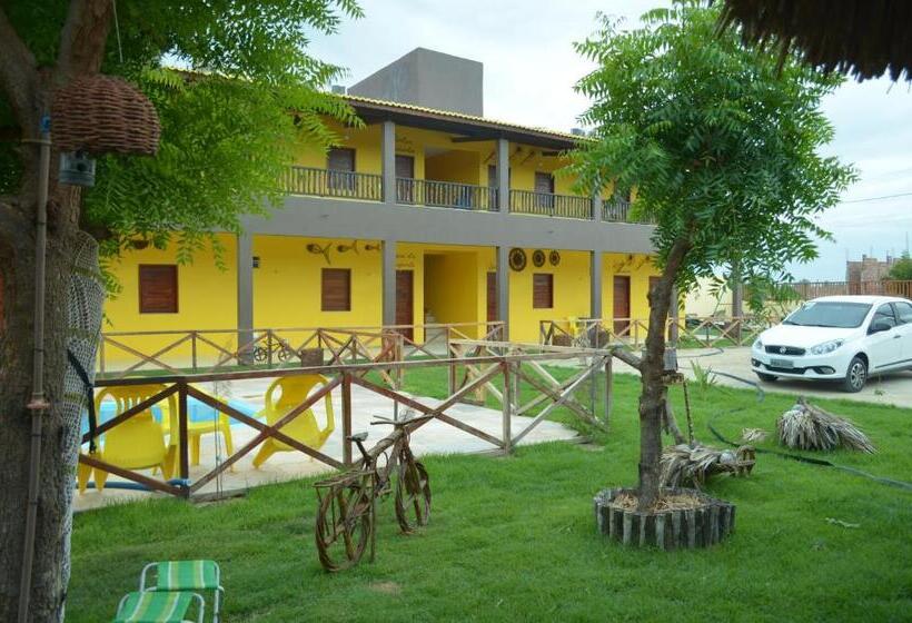 חדר סטנדרט לשלושה עם נוף לבריכה, Pousada Vila Mariana