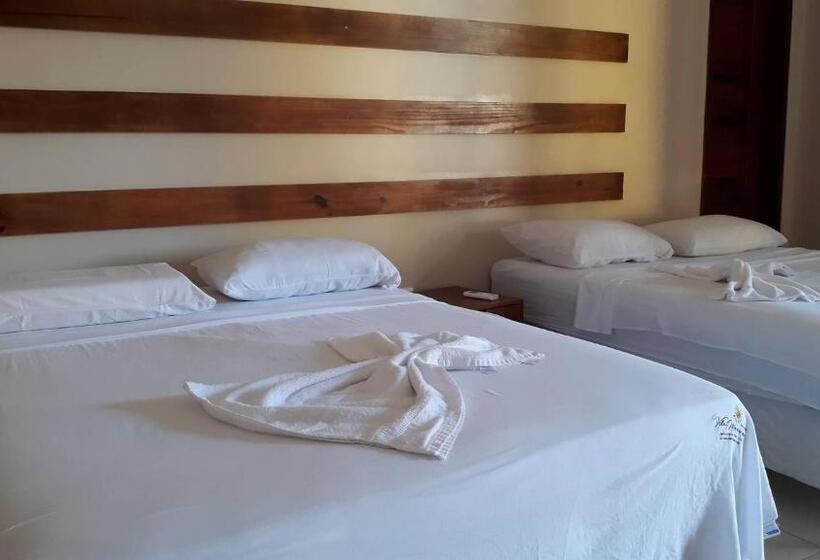 חדר סטנדרט לשלושה עם נוף לבריכה, Pousada Vila Mariana