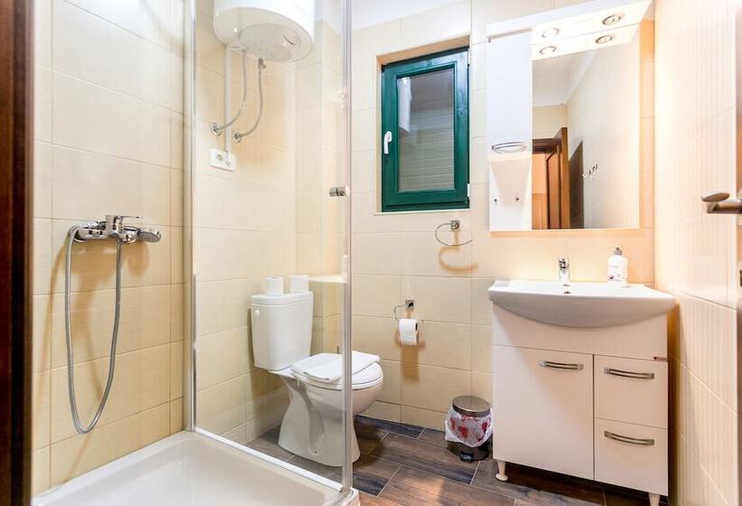 آپارتمان 1 خوابه با تراس, Villa Stari Grad