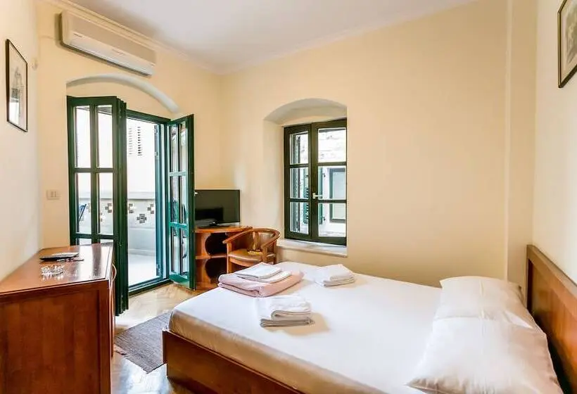 اتاق استاندارد با بالکن, Villa Stari Grad