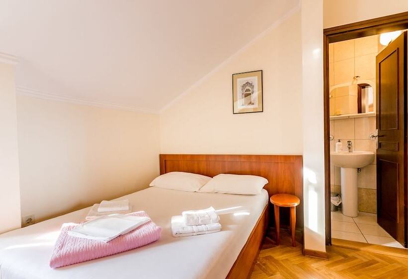 اتاق استاندارد, Villa Stari Grad
