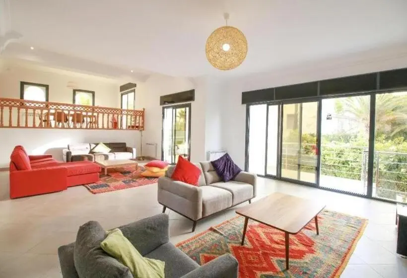 Villa 1 Makuuhuone, Asilah 32