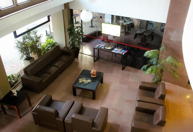 דירת חדר, Flat Oeste La Residence