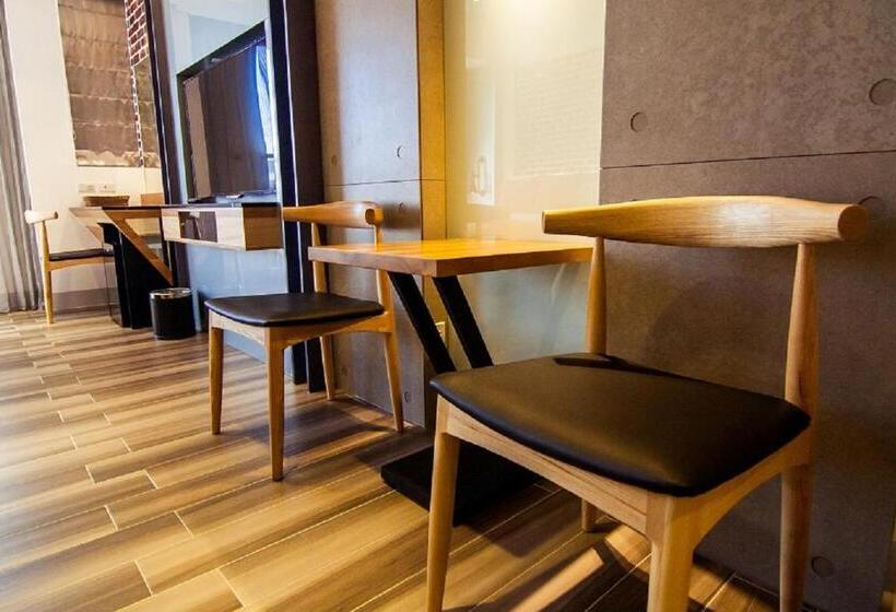 اتاق استاندارد چهار تخته, Siangge Chuanfan Rock Resort