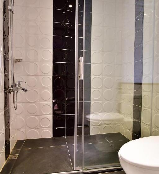 اتاق خانوادگی, Siangge Chuanfan Rock Resort