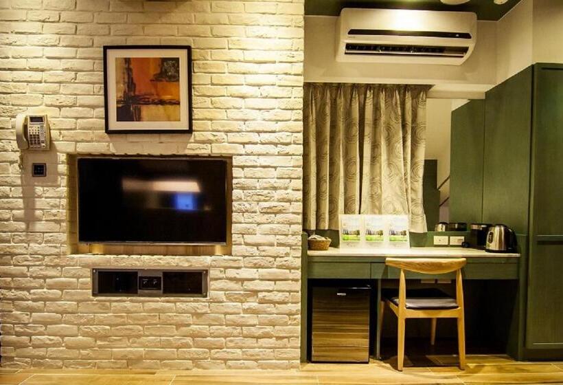 سوییت خانوادگی, Siangge Chuanfan Rock Resort