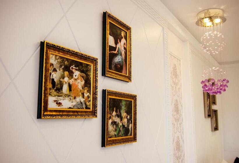 اتاق پریمیوم چهارنفره, Siangge Chuanfan Rock Resort