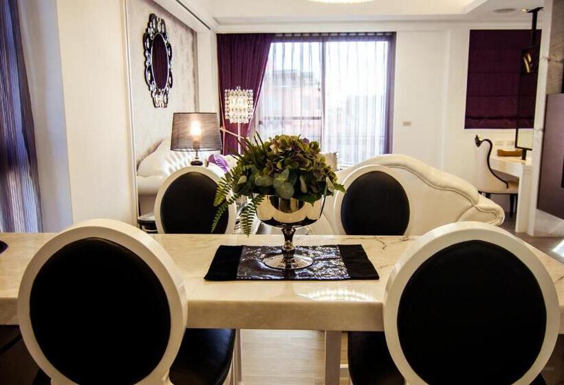 اتاق پریمیوم چهارنفره, Siangge Chuanfan Rock Resort