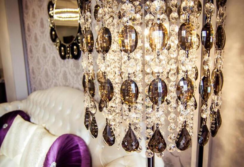 اتاق پریمیوم چهارنفره, Siangge Chuanfan Rock Resort