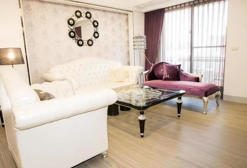 اتاق پریمیوم چهارنفره, Siangge Chuanfan Rock Resort