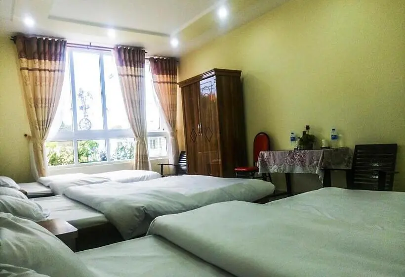 اتاق خانوادگی, Atp Guesthouse