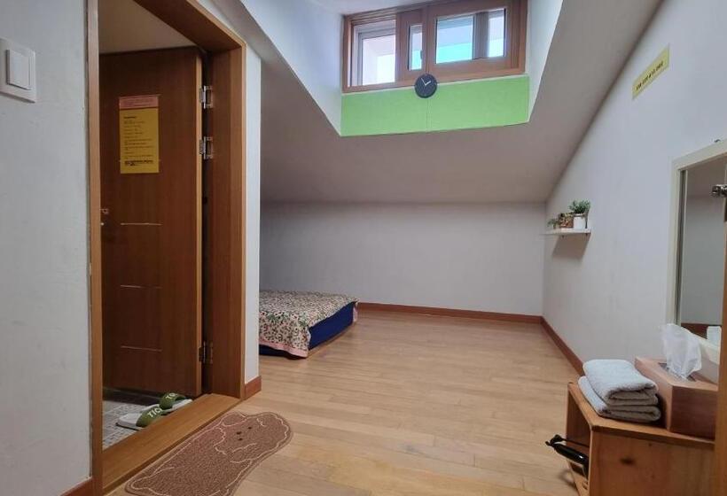 Quarto standart individual, Tongyeong One Guesthouse