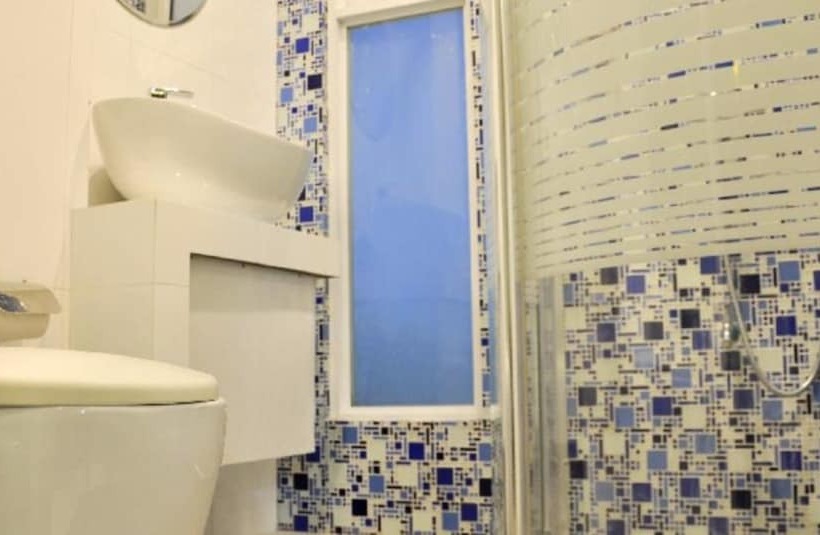 חדר סטנדרט, Star Shell