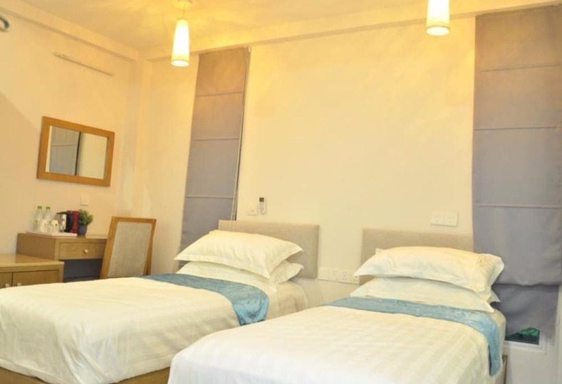 חדר סטנדרט, Star Shell