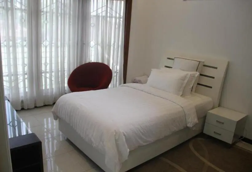 バスルーム共有のシングルスタンダード, Al Salam Syariah Guest House