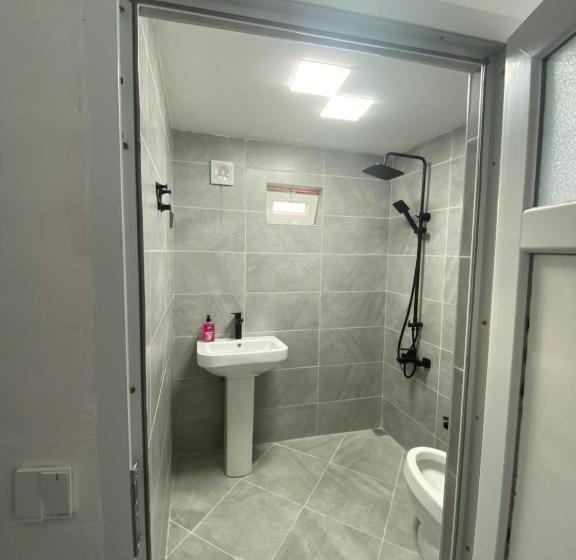 اتاق استاندارد, Beaming_house