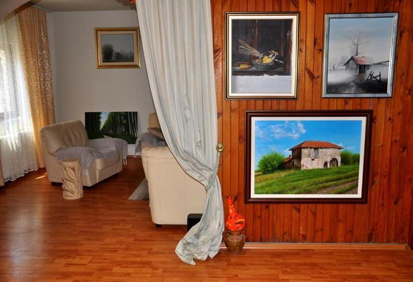 آپارتمان 3 خوابه, Guesthouse Djurić