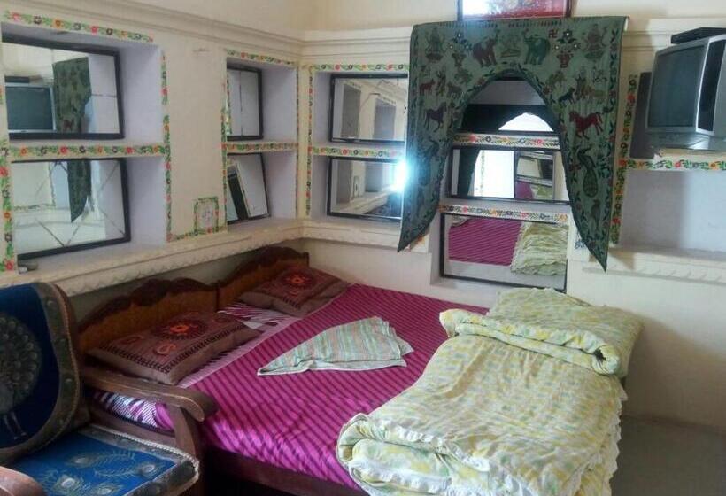 デラックスルーム, Milk Man Guest House