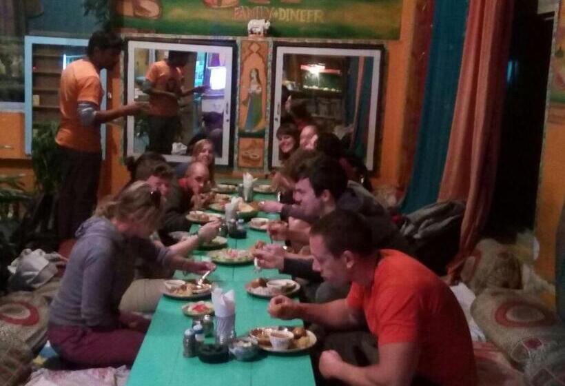 スタンダードルーム, Milk Man Guest House