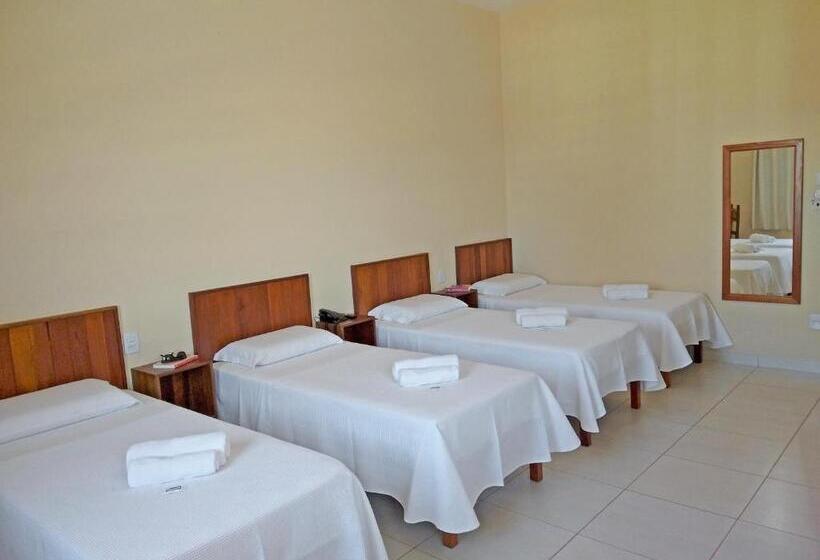 4인용 스탠다드 룸, Arraial Da Lage Hospedaria