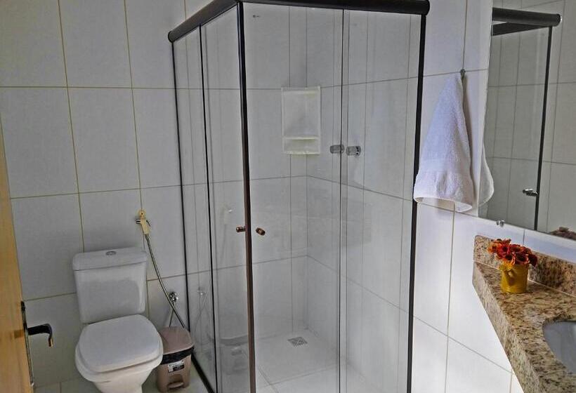 이그제큐티브 트리플, Arraial Da Lage Hospedaria