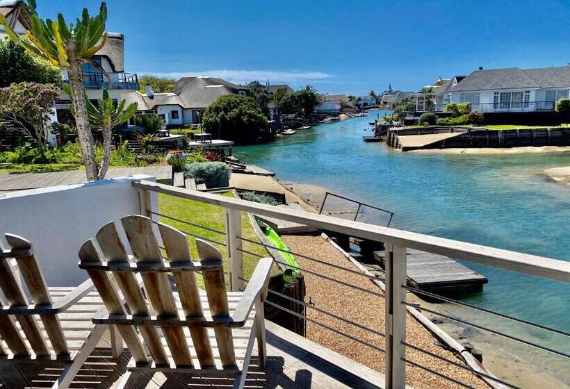 חדר סופריור עם מיטת קינג, Canal Guest House