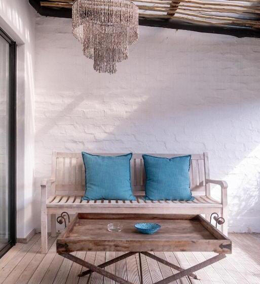 חדר משפחתי נוף לגינה, Canal Guest House