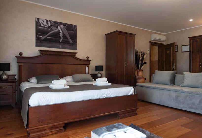 اتاق لوکس, Domačija Pri Damjanu