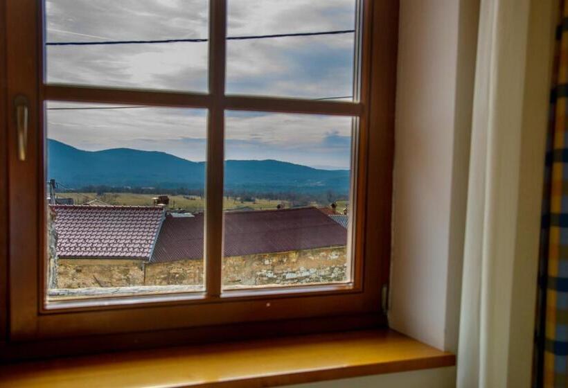 اتاق استاندارد, Domačija Pri Damjanu