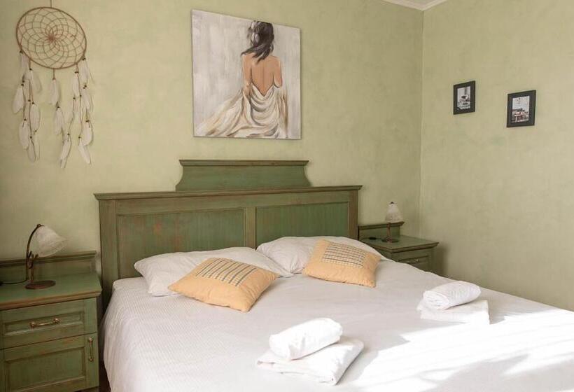 اتاق استاندارد, Domačija Pri Damjanu