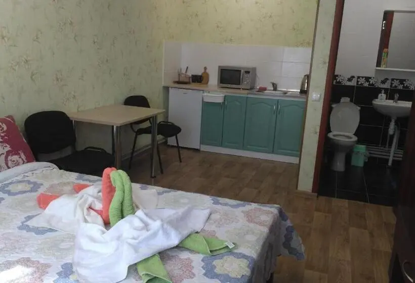 Deluxe-studio, Guest House Relax
