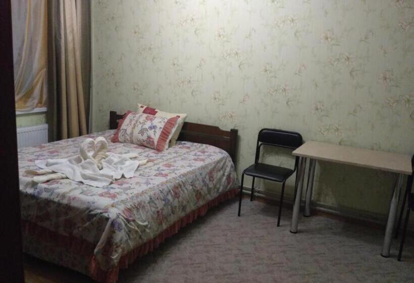 Трехместный Номер Комфорт, Guest House Relax