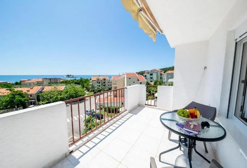 海の見えるスタンダードスタジオ, Apartments Vjera Petrovac