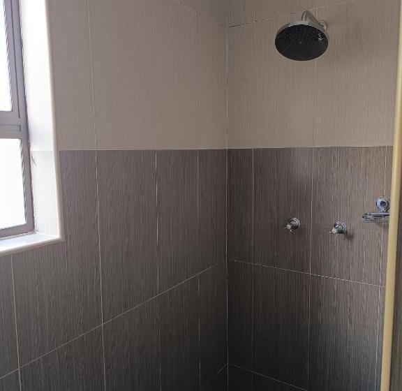 اتاق استاندارد, Jacaranda