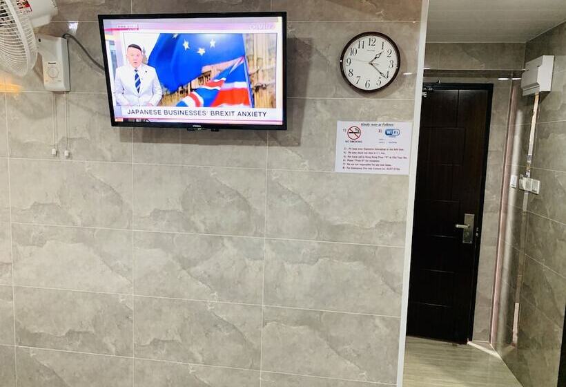 اتاق استاندارد سه نفره, Victoria Inn