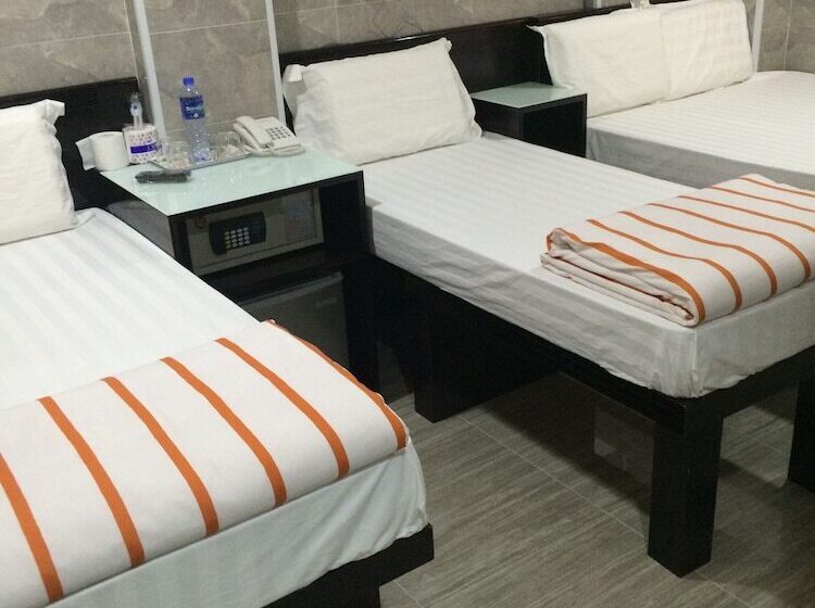 اتاق استاندارد سه نفره, Victoria Inn