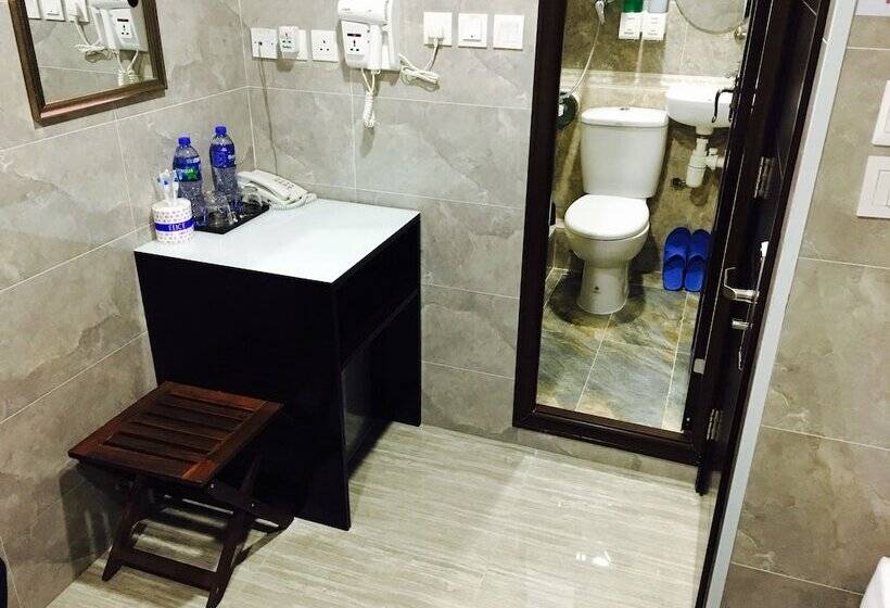 اتاق استاندارد سه نفره, Victoria Inn