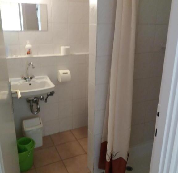 Номер Стандарт Трехместный, ádám Vendégház 2